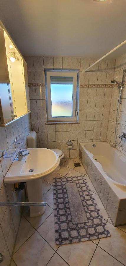 Apartmani Krajnovic Fazana Exterior photo