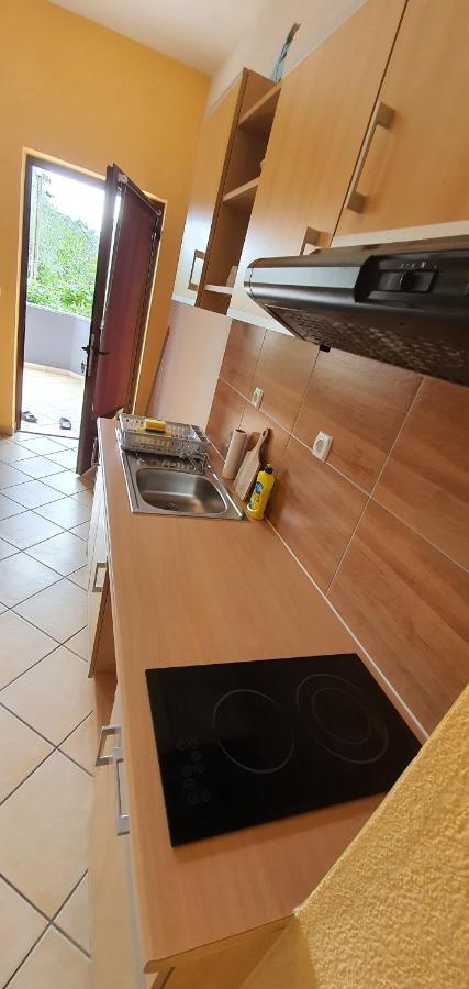 Apartmani Krajnovic Fazana Exterior photo